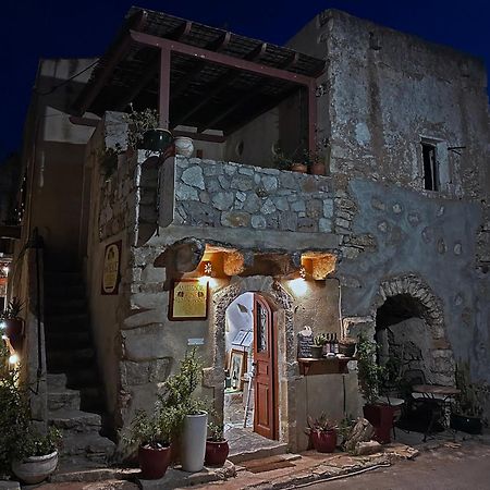 Porfyrousa Traditional Hotel Milopotamos  Extérieur photo