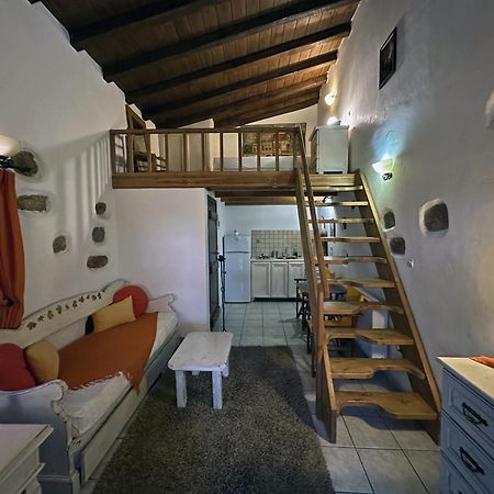 Porfyrousa Traditional Hotel Milopotamos  Extérieur photo