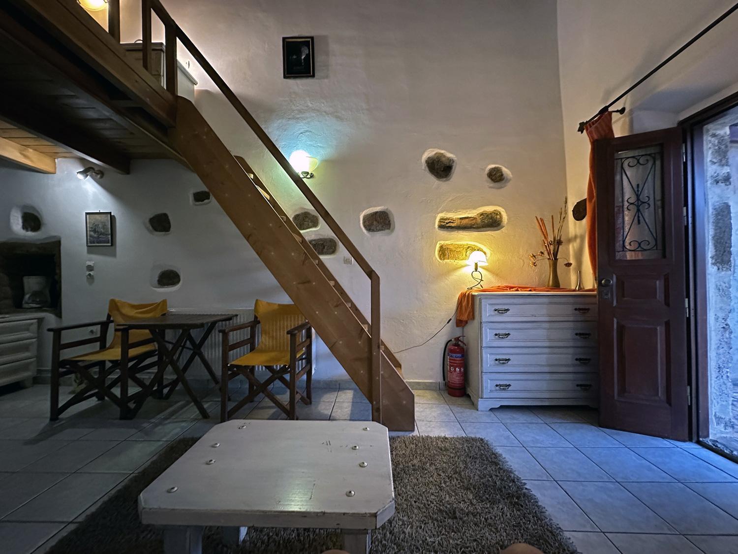 Porfyrousa Traditional Hotel Milopotamos  Extérieur photo