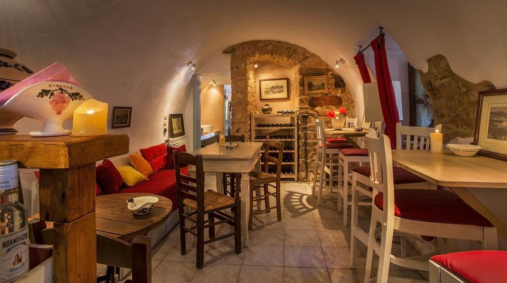 Porfyrousa Traditional Hotel Milopotamos  Extérieur photo
